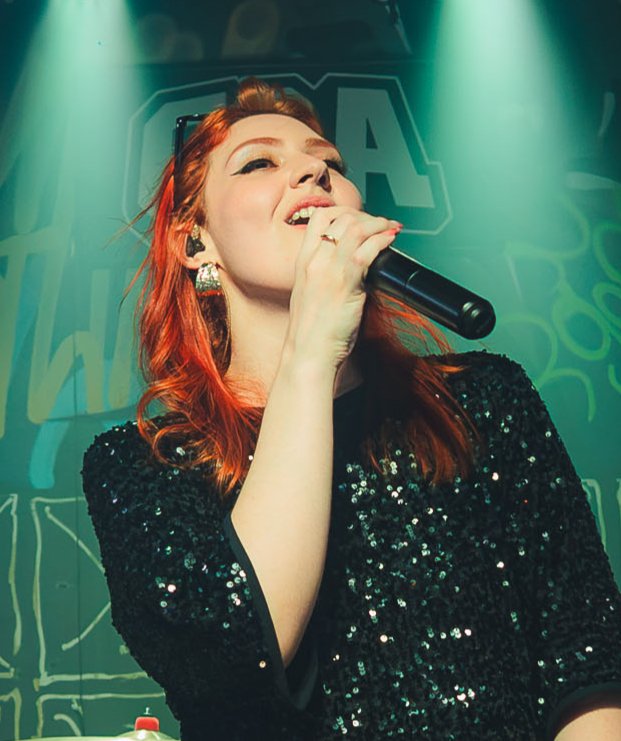 Vocalista da Monalisa